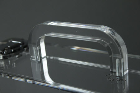 Koffer aus PLEXIGLAS®