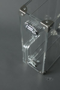 Koffer aus PLEXIGLAS®